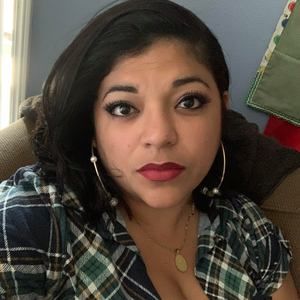 Meet your Posher, Lupita